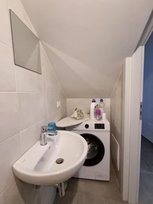 Casa Castello 63 Guest House Λ' Άκουιλα Εξωτερικό φωτογραφία